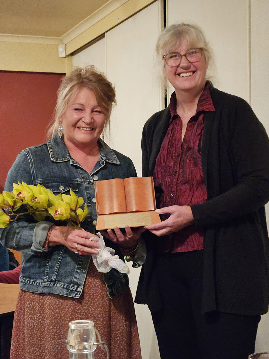 Northland, June Pitman-Hayes receiving her Regional Award from Jenni Edwards, chair of NZSA Northland